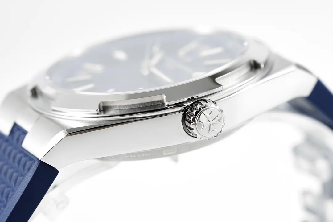 8F Factory Vacheron Constantin Overseas Blue Dial Stainless Steel Watch with Interchangeable Rubber Strap – 41mm – Super Clone Watches Quality - 图片 7