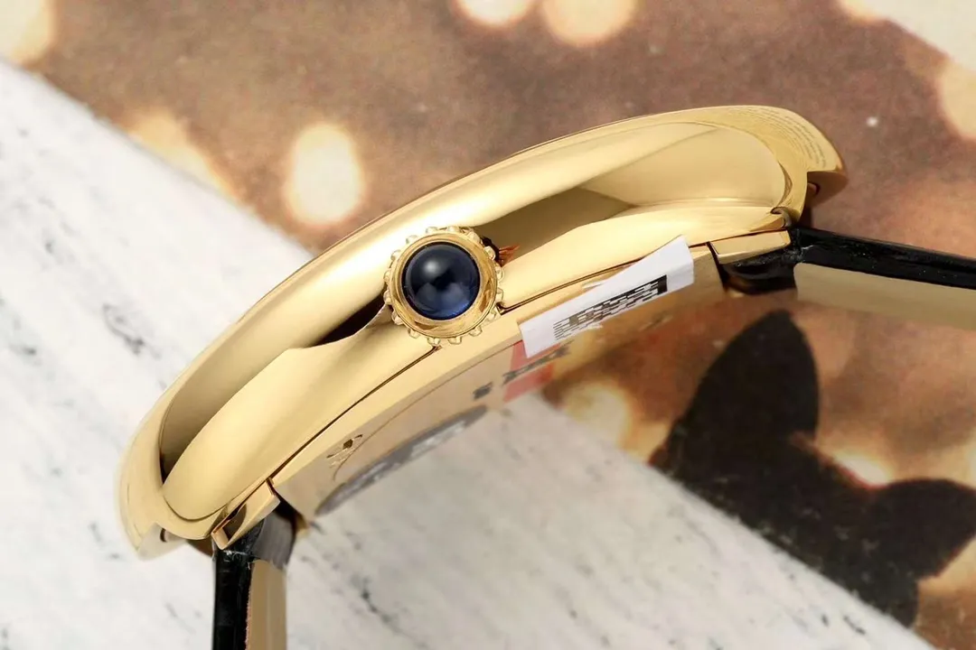 AF Factory Cartier Baignoire Yellow Gold Oval Women’s Watch with White Dial, Roman Numerals, Black Leather Strap, and Sapphire Cabochon Crown - 图片 5