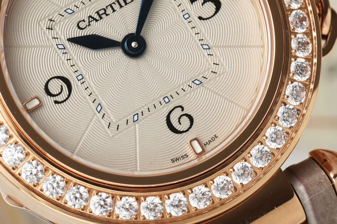 AF Factory Cartier Ballon Bleu de Cartier Rose Gold Diamond-Bezel Watch with Grey Leather Strap and Blue Sword Hands - 图片 3