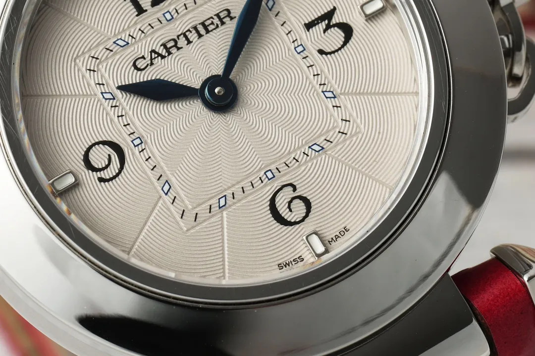 AF Factory Cartier Pasha de Cartier 35mm Women’s Watch with Silver Case, White Dial, and Red Leather Strap - 图片 4