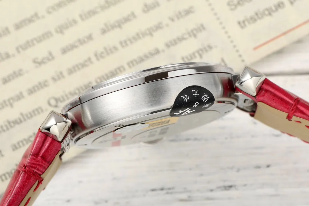 AF Factory Cartier Pasha de Cartier 35mm Women’s Watch with Silver Case, White Dial, and Red Leather Strap - 图片 6