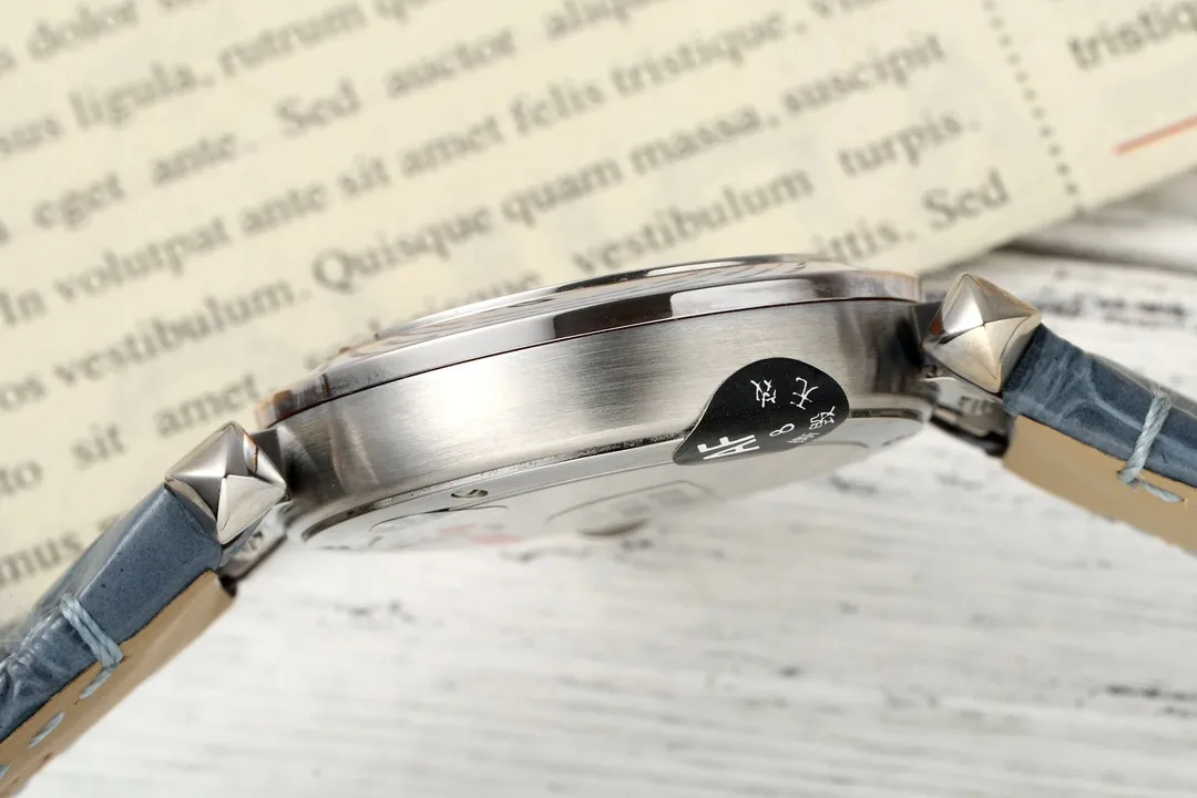 AF Factory Cartier Pasha de Cartier Women’s Watch with Blue Leather Strap and Silver Case - 图片 7