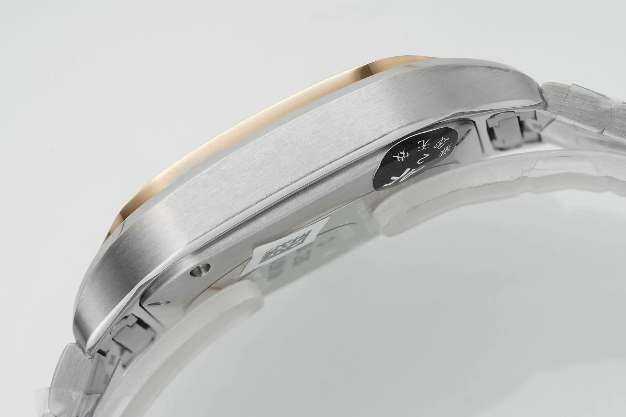 AF Factory Cartier Santos de Cartier Automatic Two-Tone Steel and Yellow Gold Watch with Diamond-Set Bezel, White Dial and Roman Numerals - 图片 6