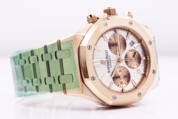 AP Royal Oak Chronograph Ref.26331 Rose Gold Silver Dial Swiss Replica - 图片 3