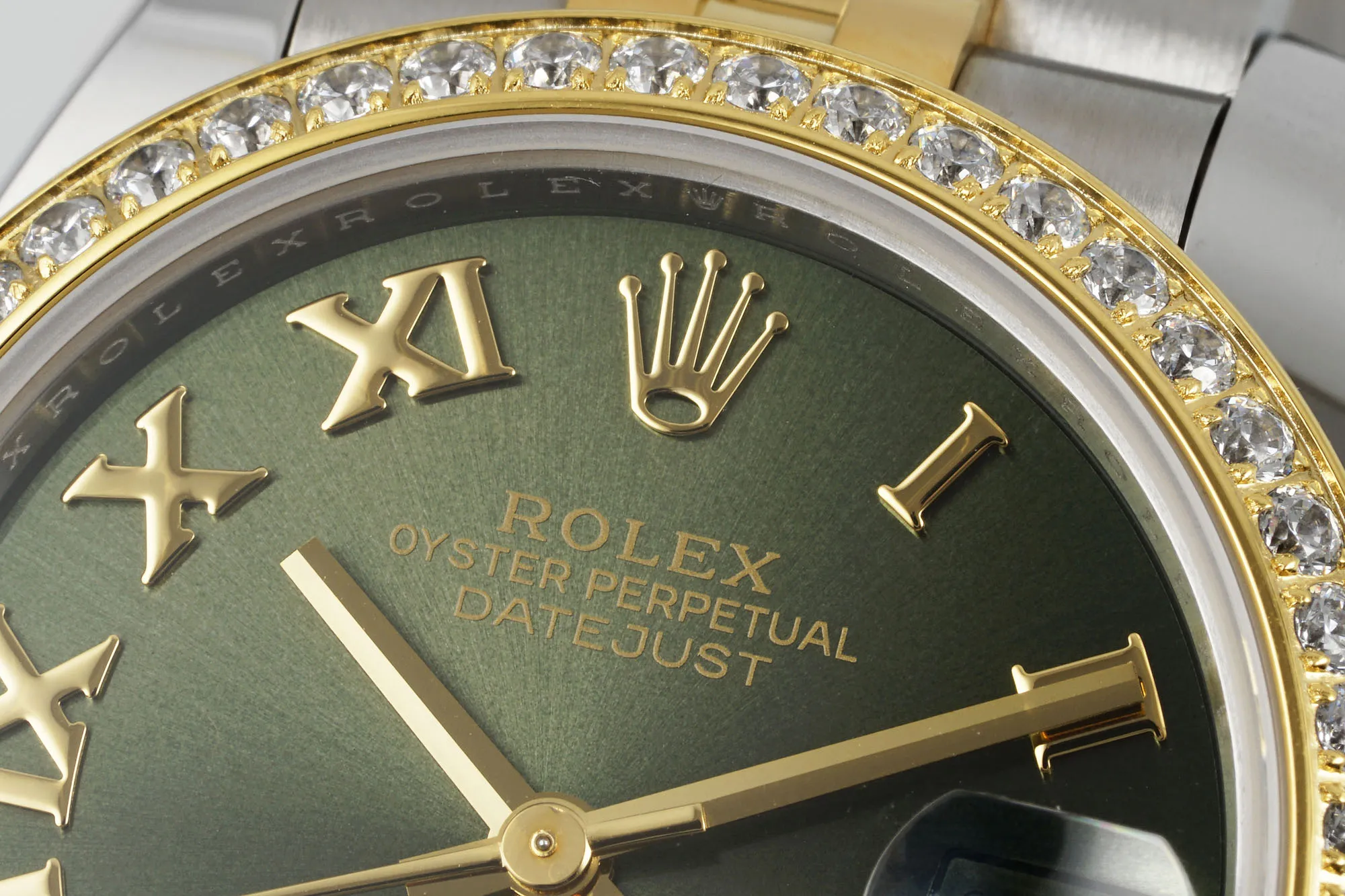 AR Factory Rolex Datejust 31mm Olive Green Roman Numeral Dial Diamond Bezel Two-Tone Yellow Gold & Stainless Steel Jubilee Bracelet Ladies Watch - 图片 4