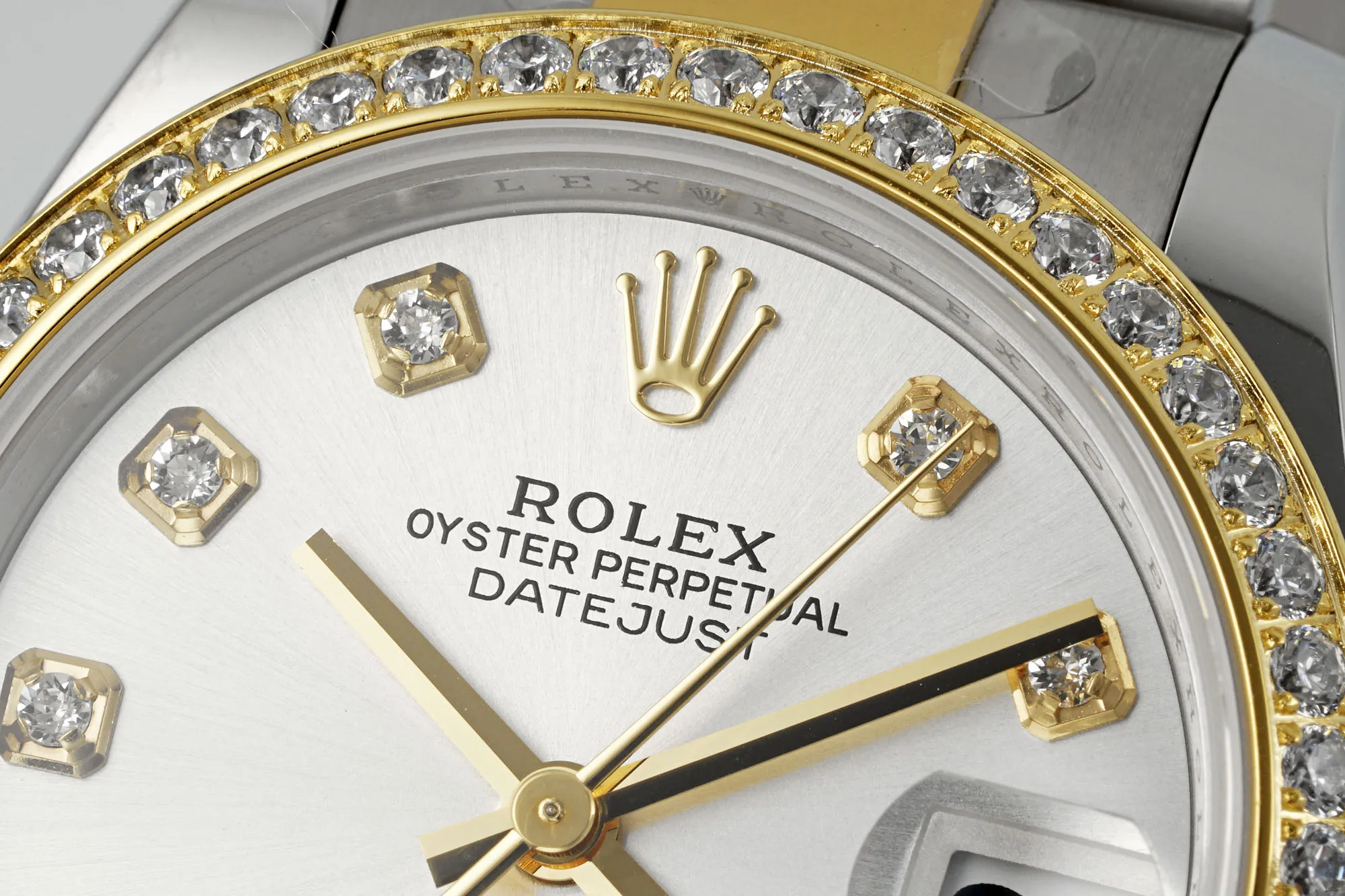 AR Factory Rolex Lady-Datejust 28mm White Dial Diamond Bezel Two-Tone Stainless Steel and Yellow Gold Oyster Bracelet Watch - 图片 4