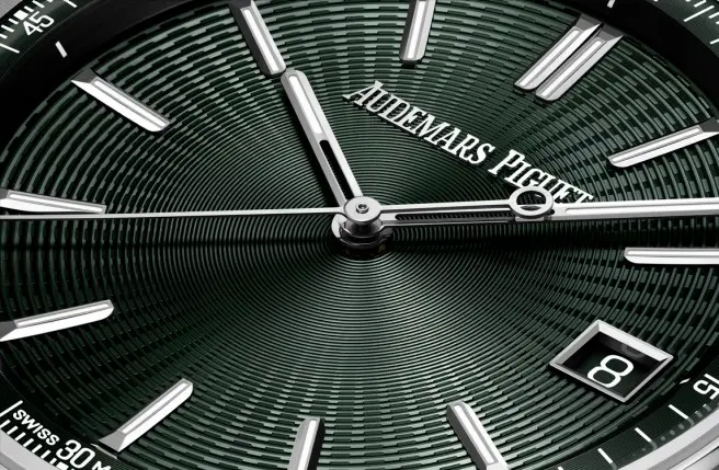BBR Factory Audemars Piguet CODE 11.59 Green Super Clone Watch – Premium Replica with Top-Quality Craftsmanship - 图片 7