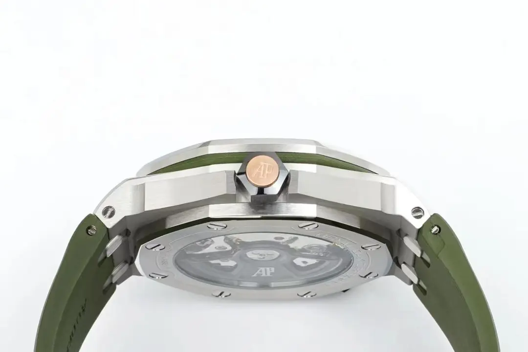 BF Factory BF Offshore Diver Watch 15720 Green Rubber – Super Clone Watches Edition - 图片 6