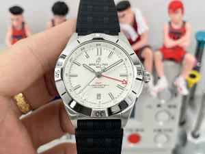 BLS Factory Breitling Men’s Superocean Automatic White Dial Silver Case Black Rubber Strap Watch