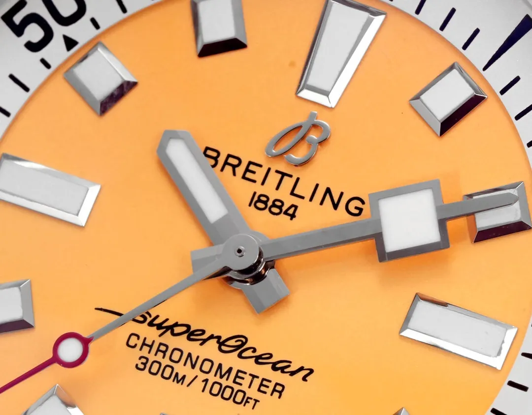 BLS Factory Breitling SuperOcean Automatic Orange Dial Black Rubber Strap Men’s Dive Watch - 图片 4