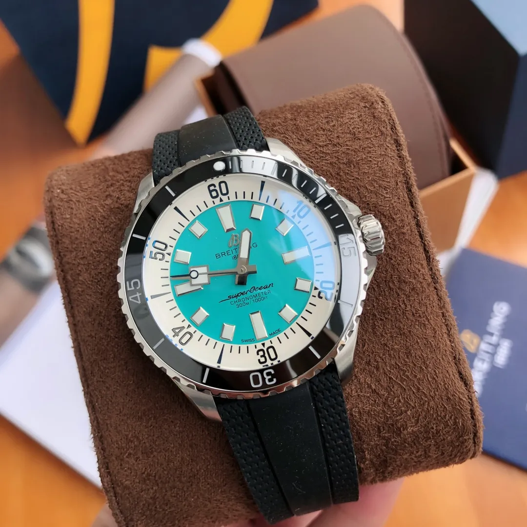 BLS Factory Breitling Superocean Automatic Turquoise Dial Black Bezel Rubber Strap Men’s Diver Watch