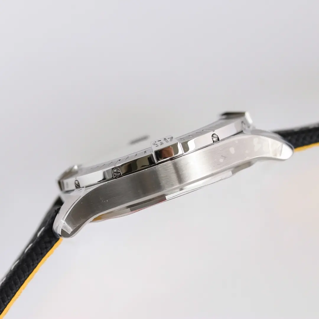ZF Factory Breitling Avenger Automatic GMT 45 Black Super Clone Watch - 图片 4