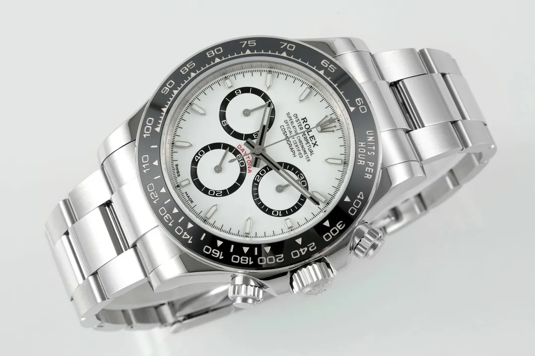 BT Factory Rolex Daytona M126500LN Replica Watch – Silver, Chronograph Style with Premium VSF Watches Craftsmanship - 图片 4
