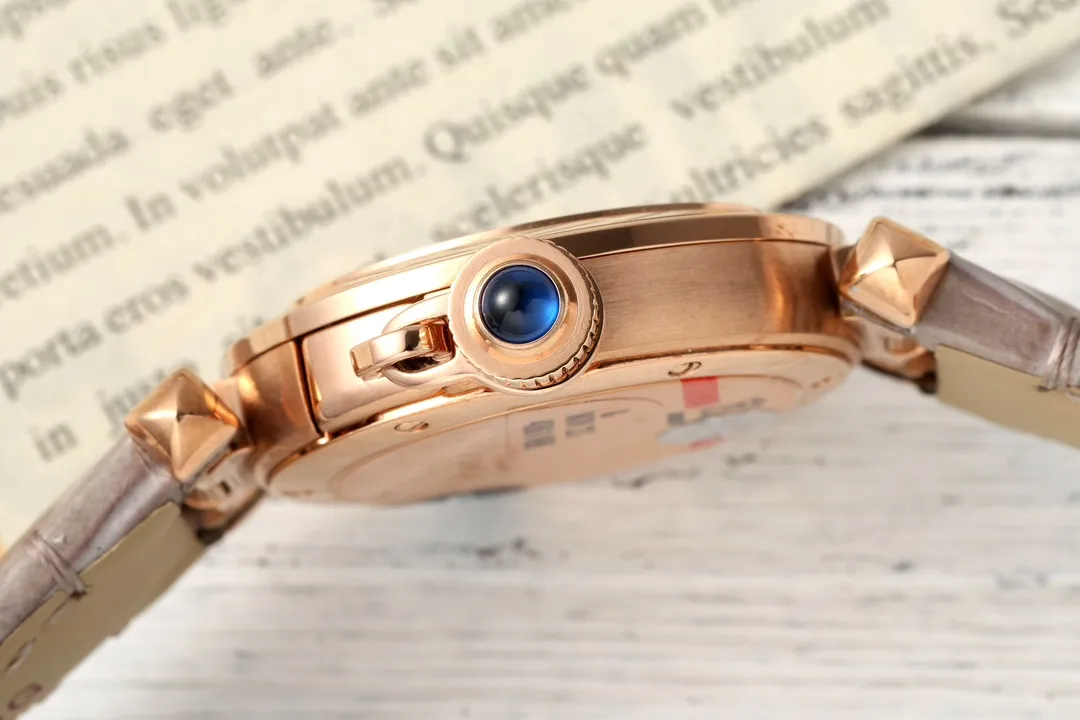 Cartier Pasha de Cartier Women’s Rose Gold Automatic Watch with Gray Alligator Leather Strap and White Dial - 图片 5