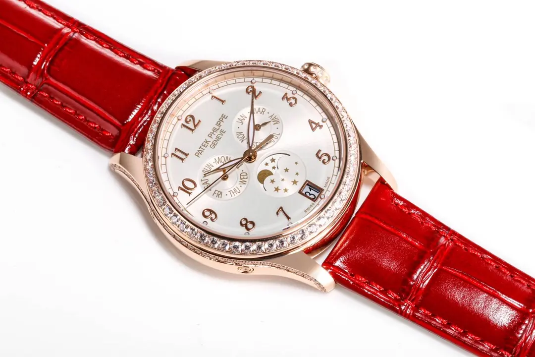 GR Factory Patek Philippe Complications 4947R Rose Gold Red Leather Super Clone Replica Watch - 图片 9