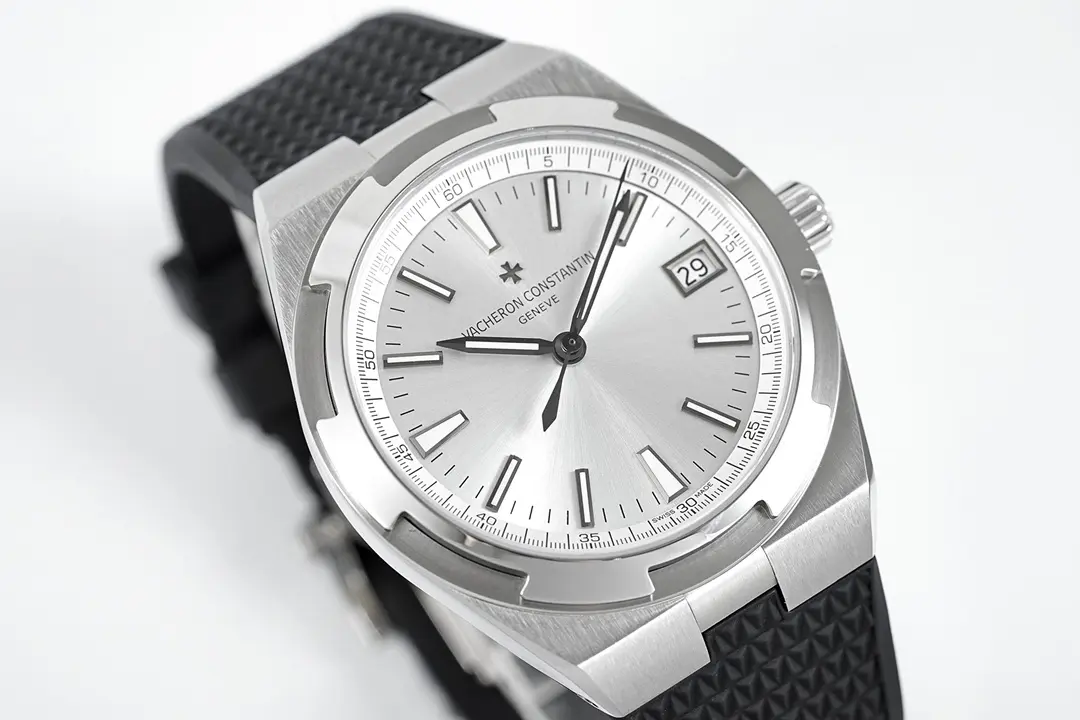 GS Factory Vacheron Constantin Overseas Automatic Watch – Silver Dial, Black Rubber Strap, 41mm Stainless Steel Case, Best Super Clone Quality - 图片 5