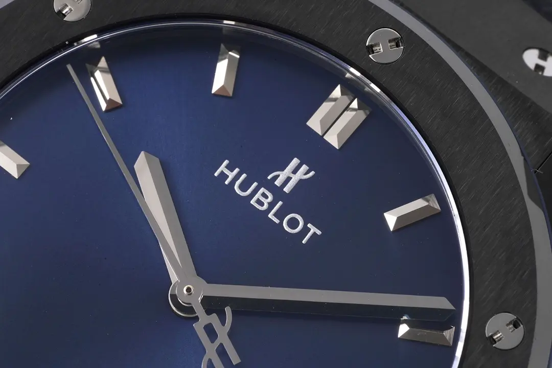 HB Factory Hublot Classic Fusion Ceramic Watch – Black Ceramic Case, Blue Dial, Crocodile Leather Strap, Super Clone by GSF - 图片 6