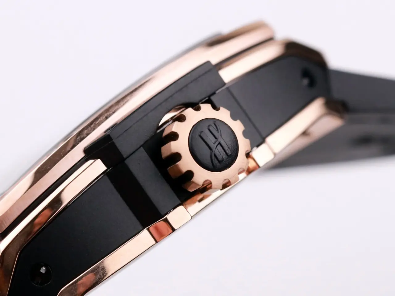 ZF Factory Hublot Masterpiece 906 Rose Gold/Platinum Plated Skeleton Tourbillon Watch with Black Leather Strap – Super Clone Excellence - 图片 5
