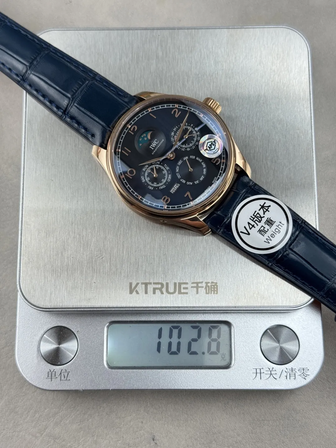 IWC Portugieser Perpetual Calendar Automatic Men’s Watch – Navy Blue Dial, Moonphase, Blue Leather Strap, Rose Gold Case - 图片 7