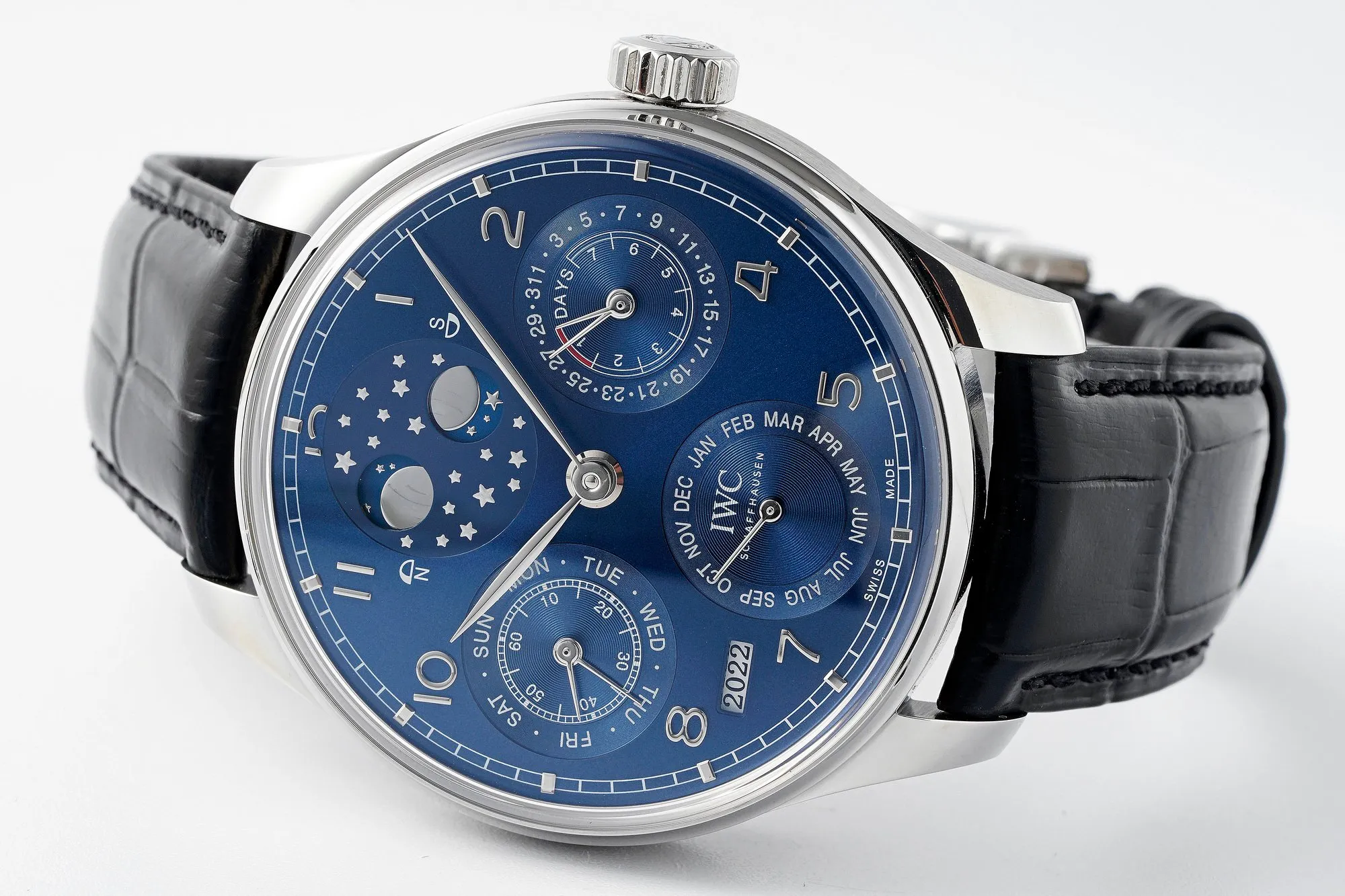 IWC Schaffhausen Portugieser Perpetual Calendar Blue Dial Moonphase Black Leather Strap Men’s Luxury Watch - 图片 5