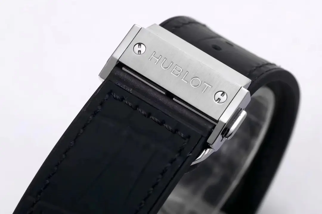 JB Factory Hublot Classic Fusion Watch – Polished Brushed Titanium, Black Dial, 45MM Case, Super Clone Quality - 图片 8