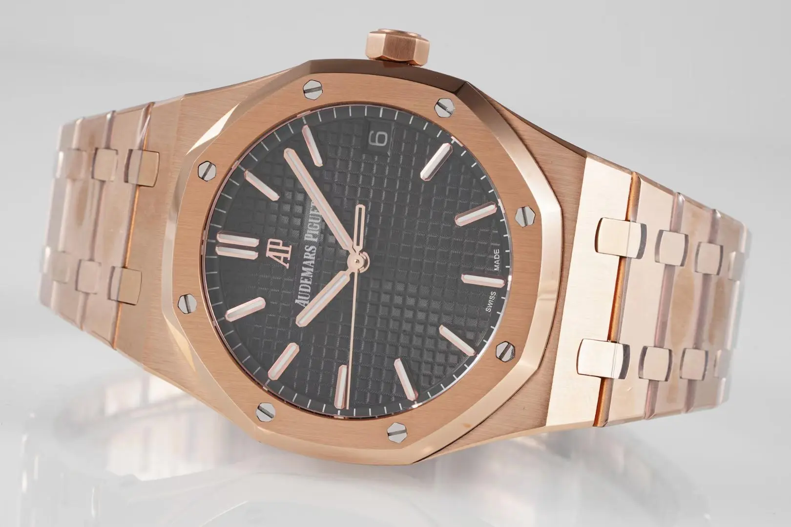 JF Factory Audemars Piguet Royal Oak 15500 Rose Gold Black Dial Super Clone Watch - 图片 4