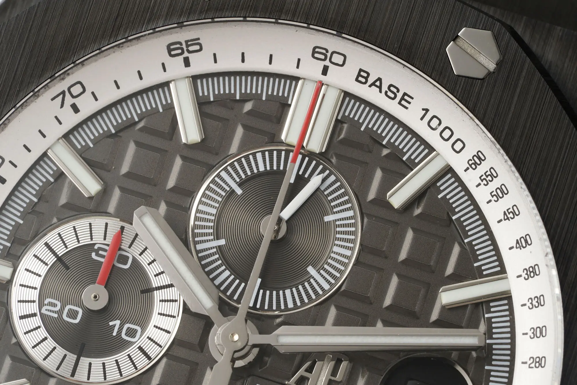 JF Factory Audemars Piguet Royal Oak Offshore 26400 Black Chronograph – Super Clone Watch - 图片 4