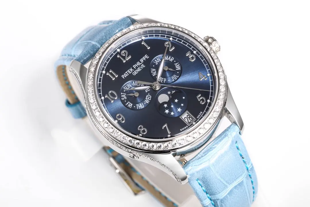 KM Factory Patek Philippe Complications 4947R Blue Leather Super Clone Replica Watch - 图片 3
