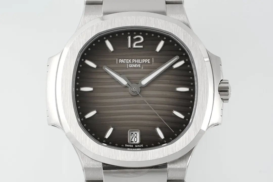KM Factory Patek Philippe Nautilus 7118 Grey Dial Steel Super Clone Watch - 图片 2