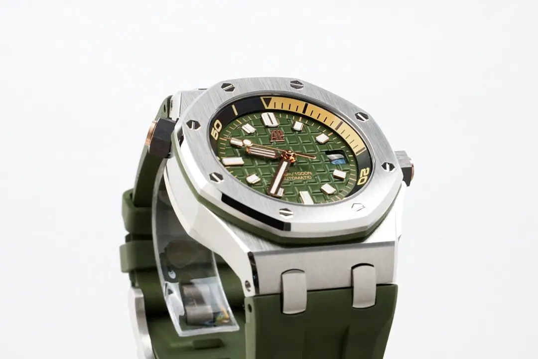 KZ Factory BF Offshore Diver Watch 15720 Green Rubber – Super Clone Watches Edition - 图片 9