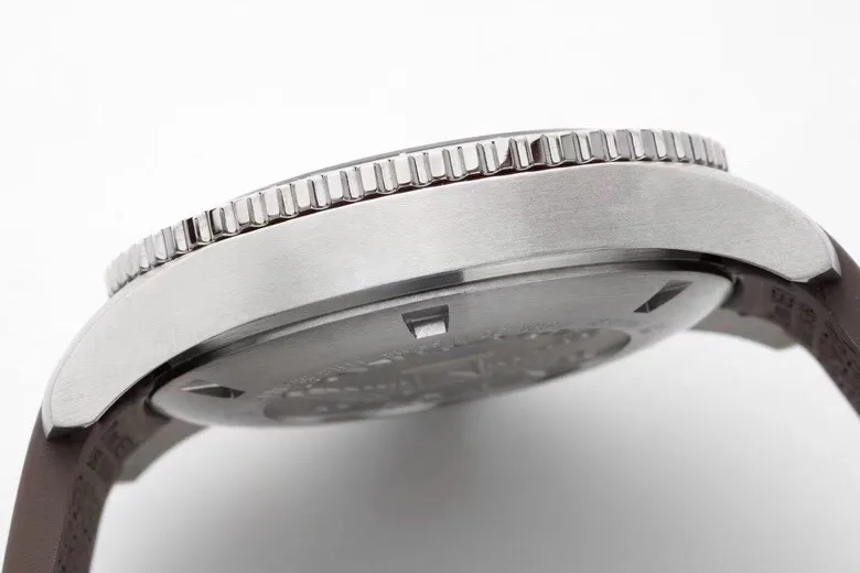 ZF Factory Longines Conquest Grey Dial Rubber Strap – Best Super Clone Watch - 图片 6