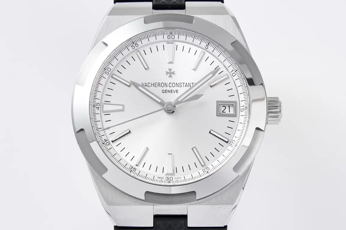 MKS Factory Vacheron Constantin Overseas 4500V Series – Silver Dial with Black Rubber Strap – Luxury Steel Super Clone Watch – Best Replica Quality - 图片 2