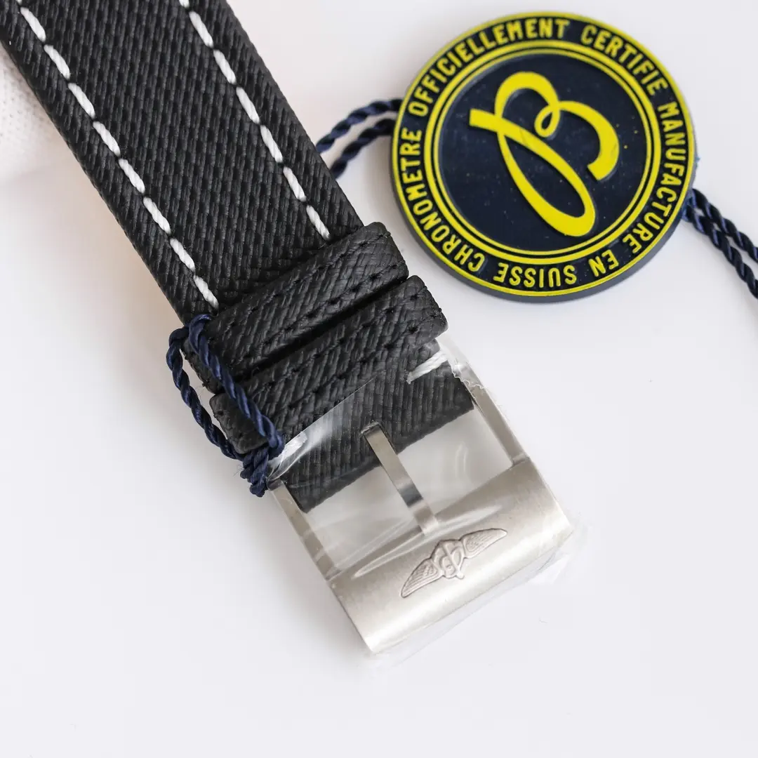 OM Factory Breitling Avenger Automatic GMT 45 Black Super Clone Watch - 图片 3