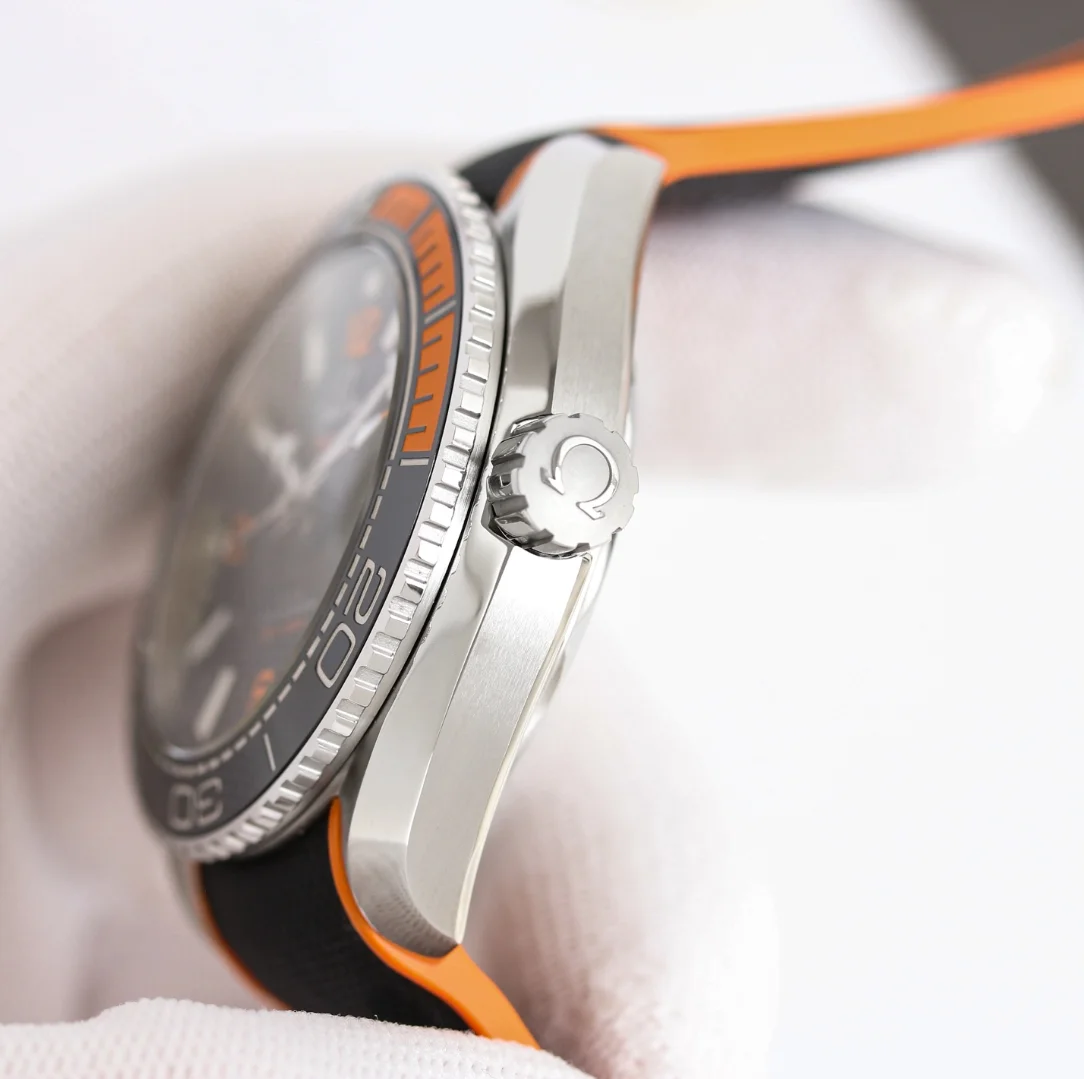 OMEGA Seamaster Planet Ocean 600M Black dial 43.5mm - 图片 3