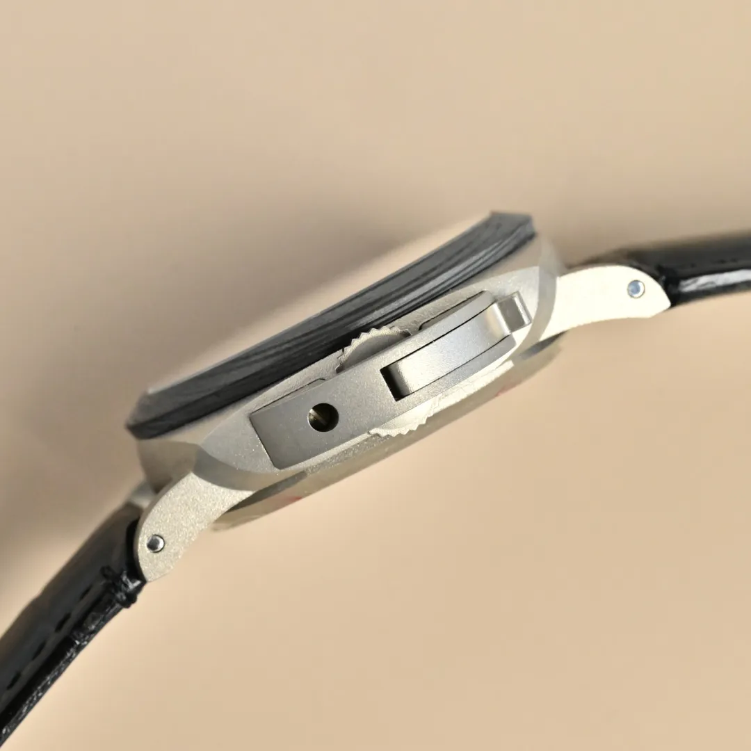 Panerai Luminor GMT Automatic Blue Dial Stainless Steel Men’s Watch with Black Alligator Leather Strap - 图片 6