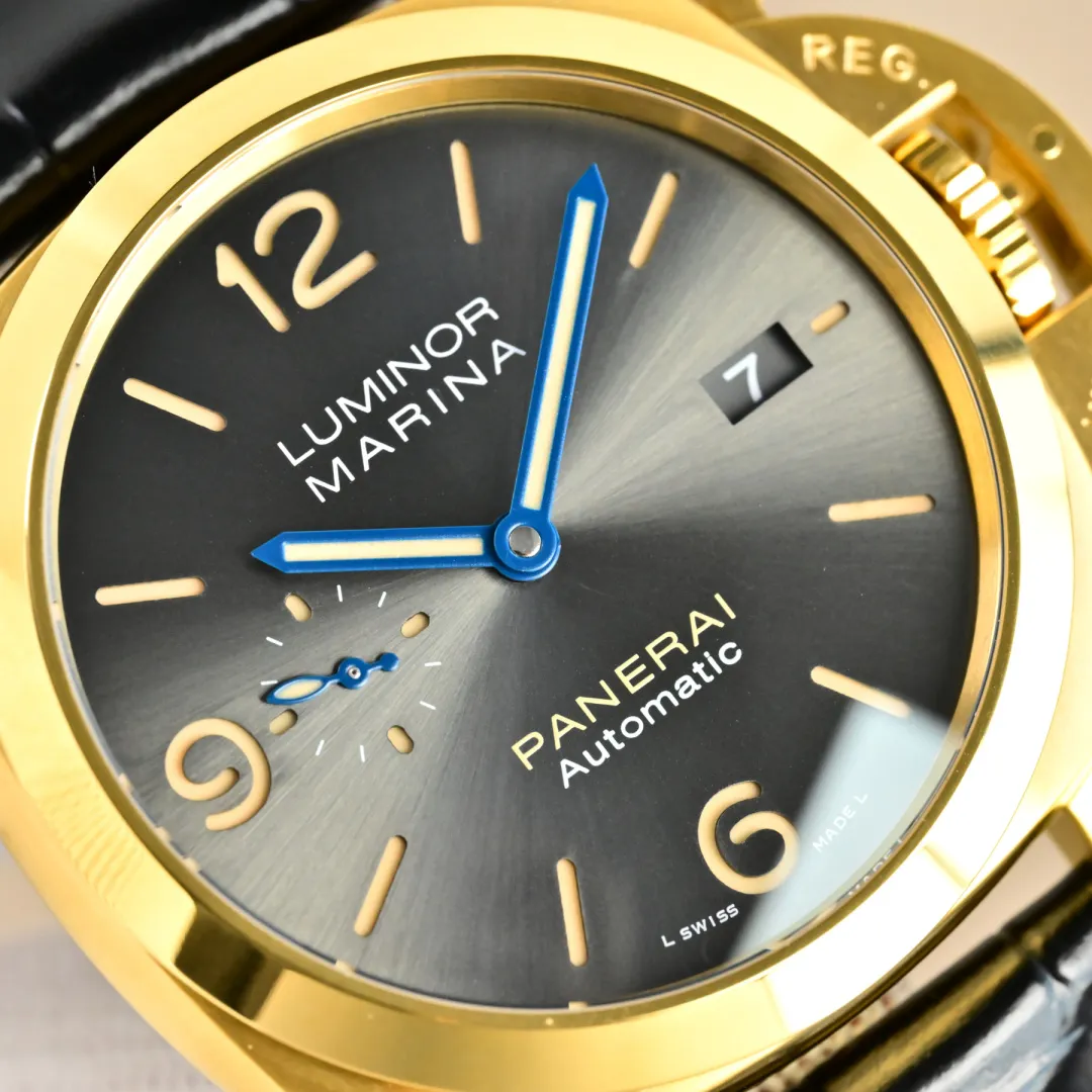 Panerai Luminor Marina Automatic Gold Case Black Dial Men’s Watch with Black Alligator Leather Strap - 图片 4