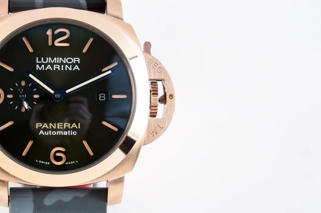 Panerai Luminor Marina Automatic Rose Gold Case Black Dial Camouflage Rubber Strap Men’s Luxury Watch - 图片 4