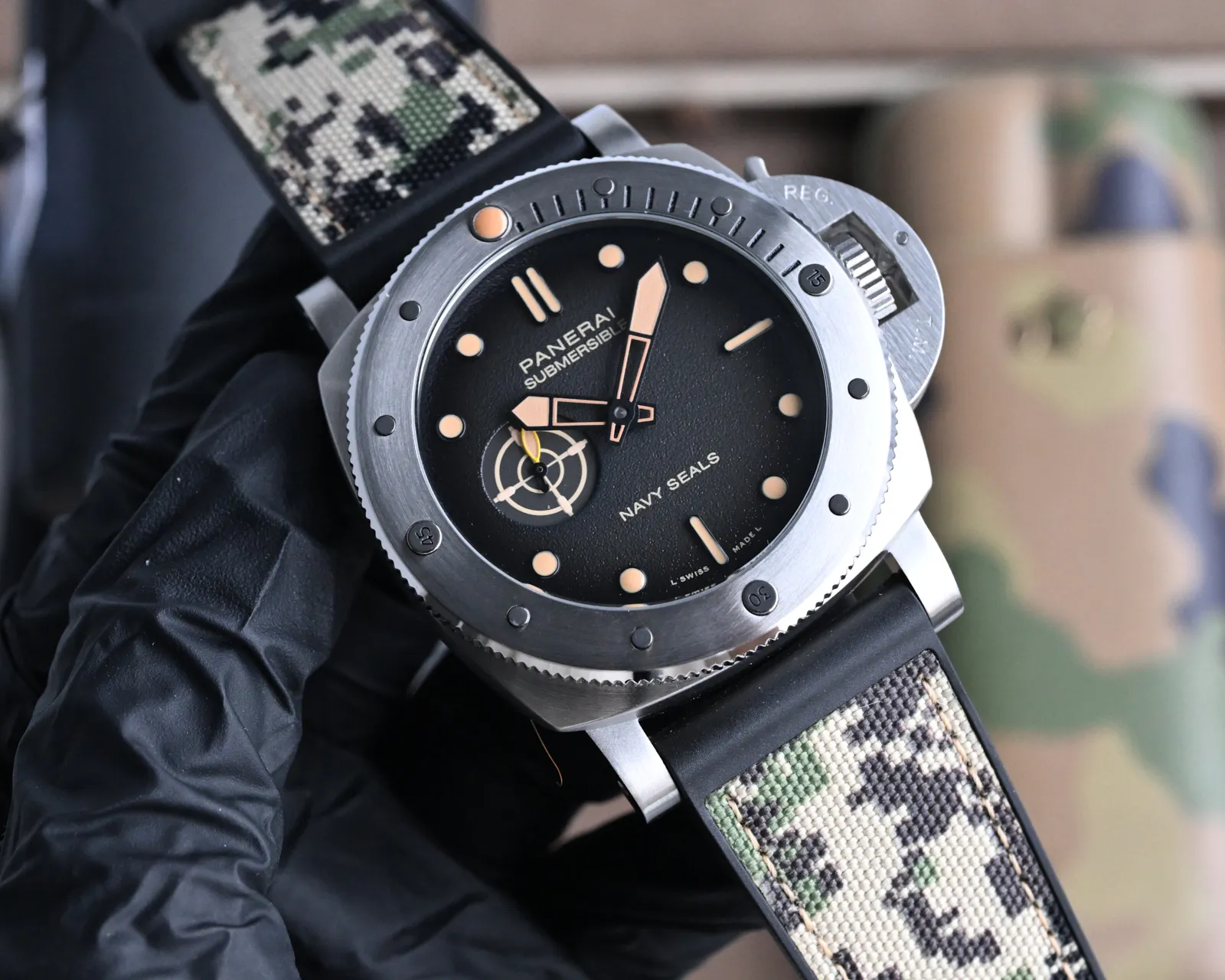 Panerai Submersible Navy Seals Black Dial Camo Rubber Strap Titanium Dive Watch - 图片 2