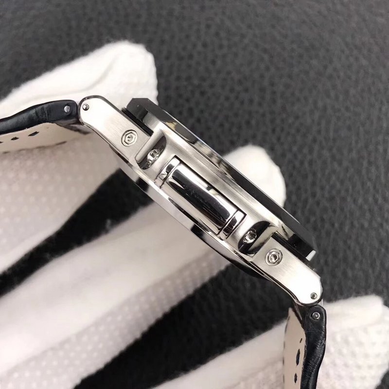 Patek Philippe 5726 Annual calendar Leather Strap Swiss Movement Replica - 图片 4