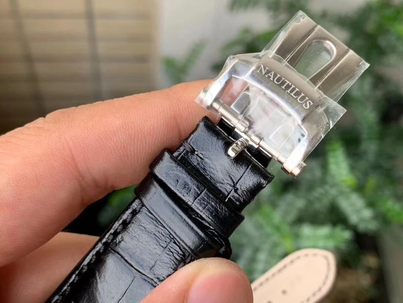 Patek Philippe Nautilus 5711 Leather Strap Swiss 1:1 Clone - 图片 8