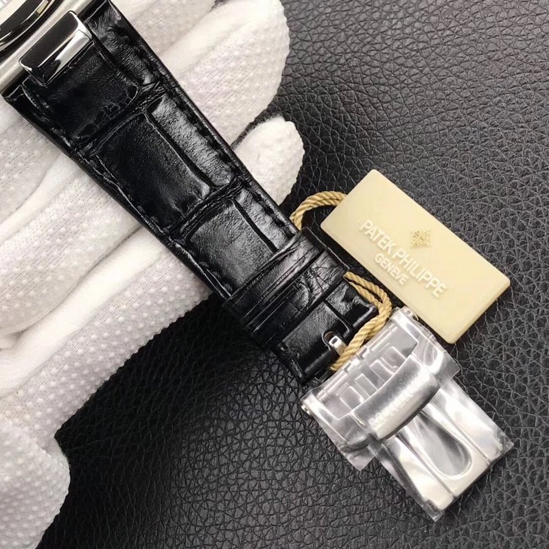 Patek Philippe Nautilus Annual Calendar Moonphase 5726/1A-014 Clone - 图片 3
