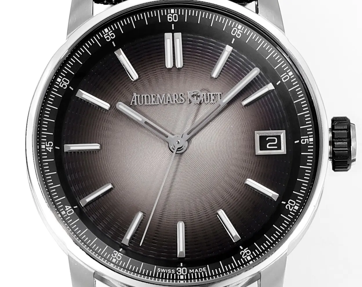 R8 Factory Audemars Piguet CODE 11.59 Smoke Dial Super Clone Watch - 图片 2