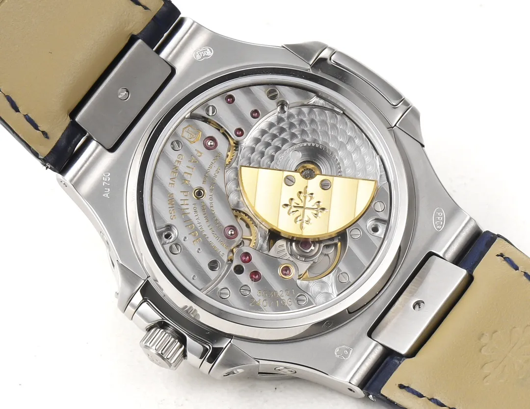 R8 Factory Patek Philippe Nautilus 5740 White Blue Super Clone Replica Watch - 图片 8