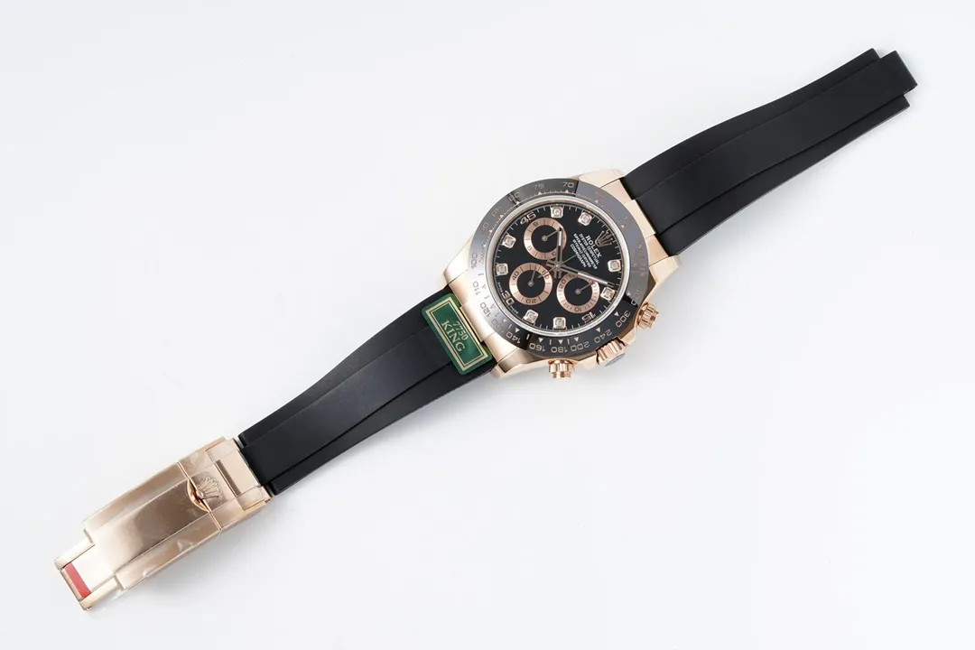 Rolex Daytona Rose Gold Black Dial Rubber Strap Luxury Timepiece - 图片 9
