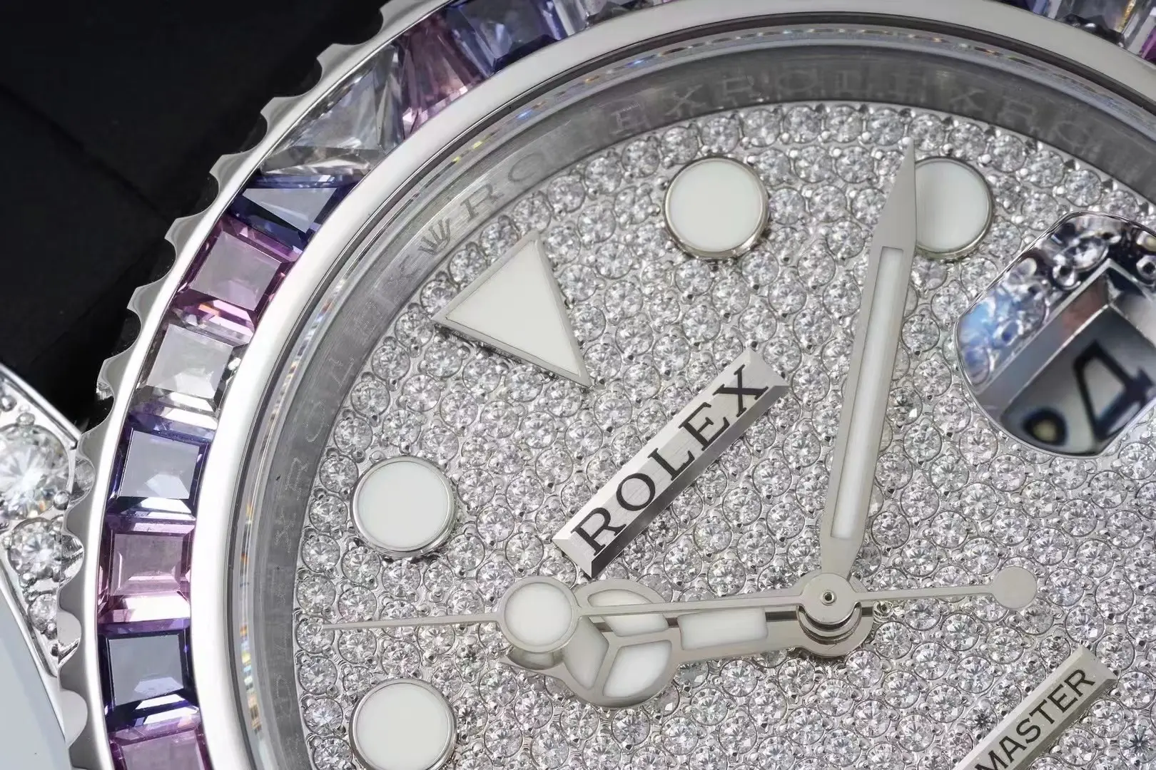 Rolex Yacht-Master 42mm Platinum Case Watch with Diamond & Amethyst Bezel and Black Rubber Strap - 图片 5