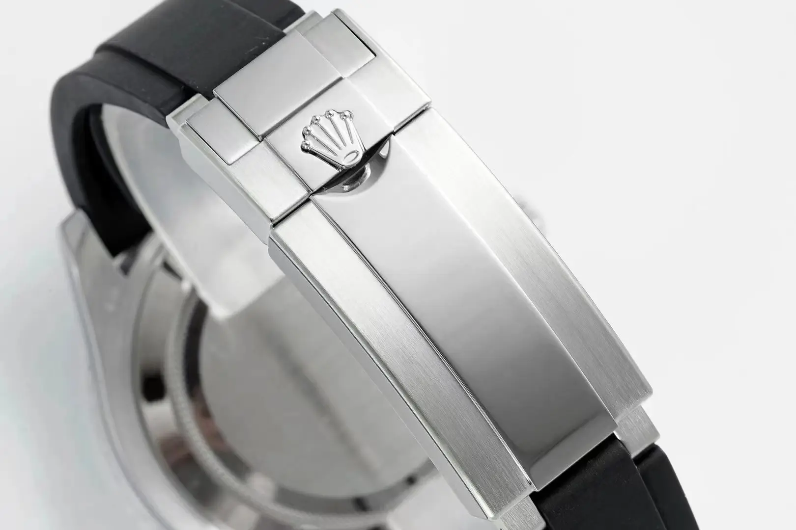 Rolex Yacht-Master 42mm Platinum Case Watch with Diamond & Amethyst Bezel and Black Rubber Strap - 图片 9