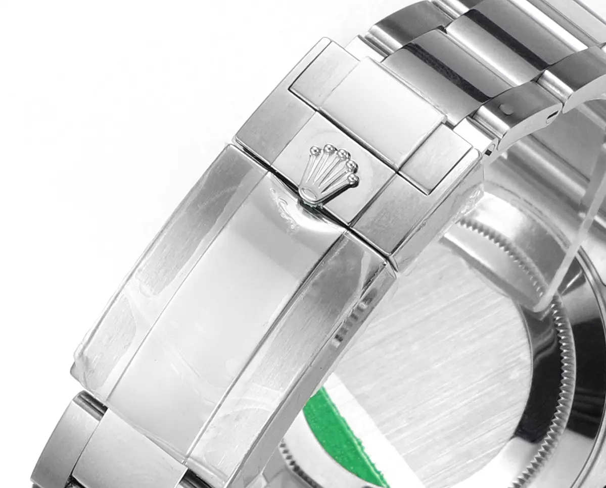 Rolex Yacht-Master 42mm Stainless Steel Watch with Blue Dial and Oyster Bracelet – Classic Elegant Sporty - 图片 9