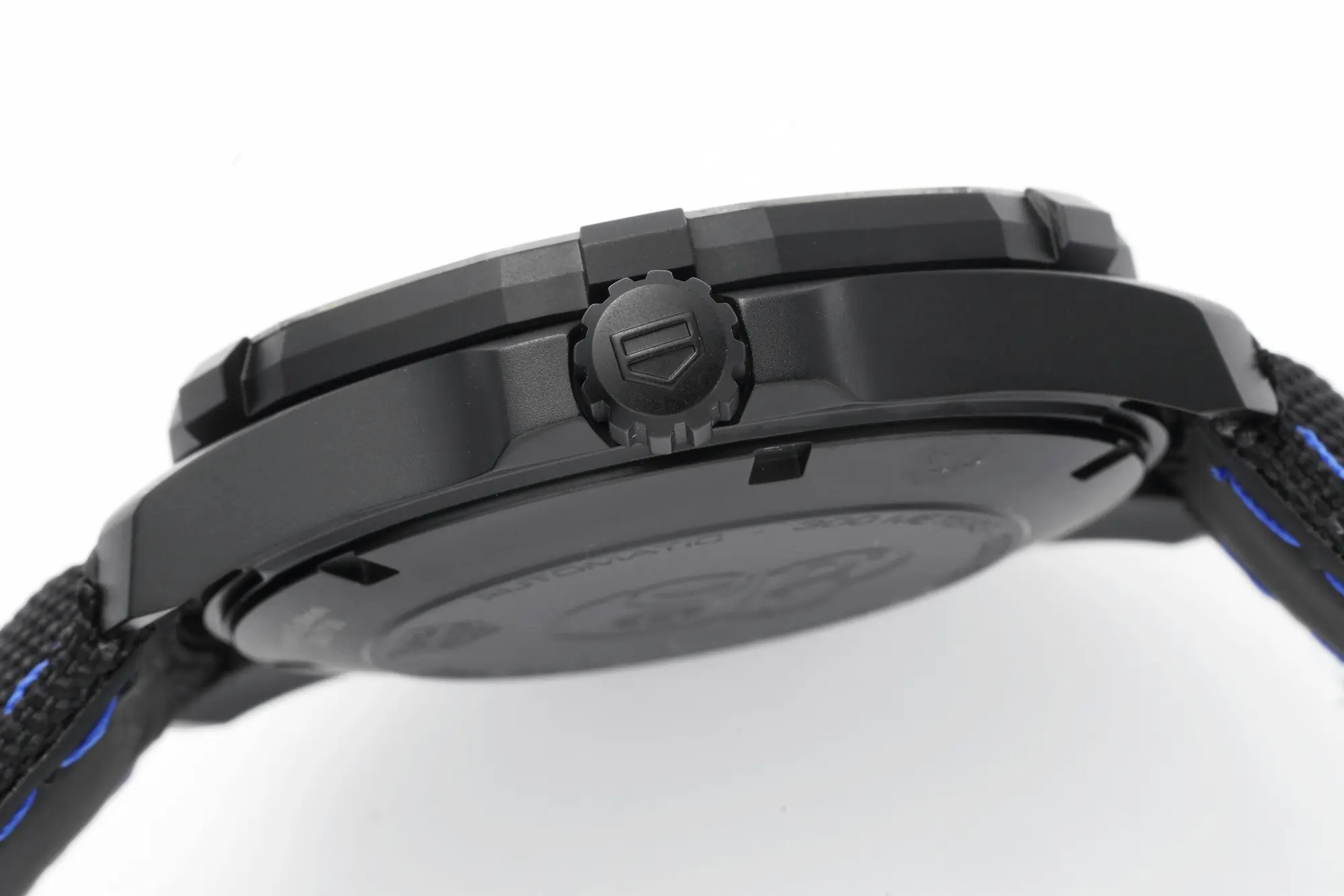 V6 Factory TAG Heuer Series Watch – Black with Blue Stitching, Casual & Formal Style, 100m Waterproof, SW200 Movement, Super Clone Replica Design - 图片 4