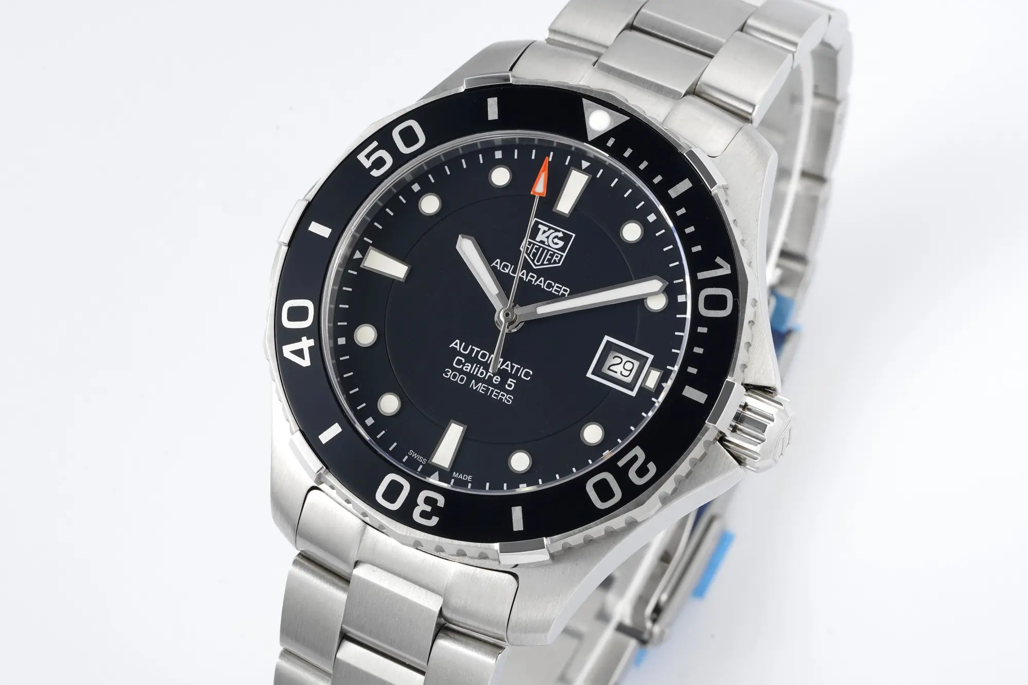 V6 Factory TAG Heuer Series Watch – Silver Stainless Steel, Black Dial, Automatic Diver Style, 100m Waterproof, Super Clone Replica Edition - 图片 3