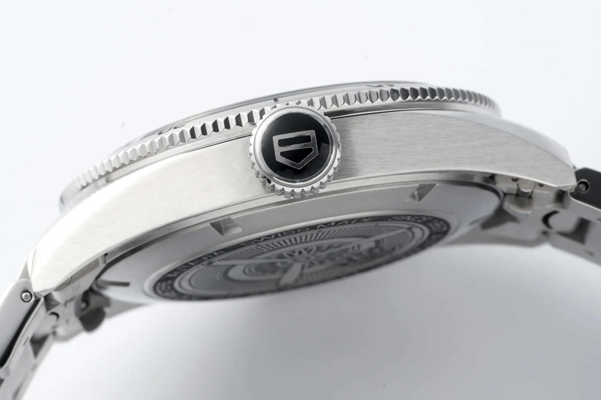 V6 Factory TAG Heuer Series Watch – Silver Stainless Steel, Grey Dial, Dress & Casual Style, 100m Waterproof, SW200 Movement, Premium Super Clone Design - 图片 5